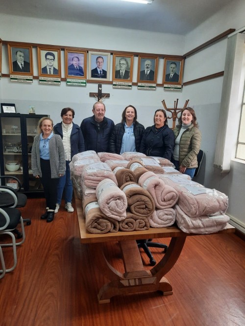Hospital São Roque recebe uma doação