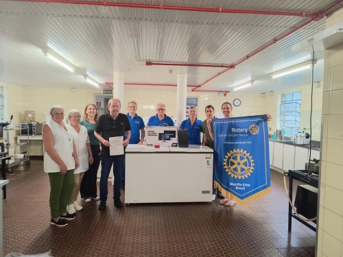 Hospital São Roque recebe uma doação do Rotary Club de Getúlio Vargas